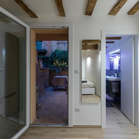 Luxury Suite In The Center I Private Patio & Kitchen Bolonia Exterior foto